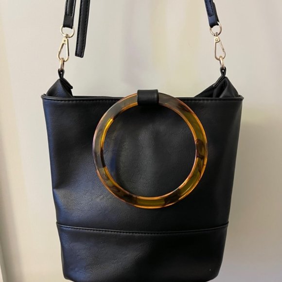 Street Level Black Leather Purse with Removable Strap and Tortoise Shell Handles - Picture 9 of 9